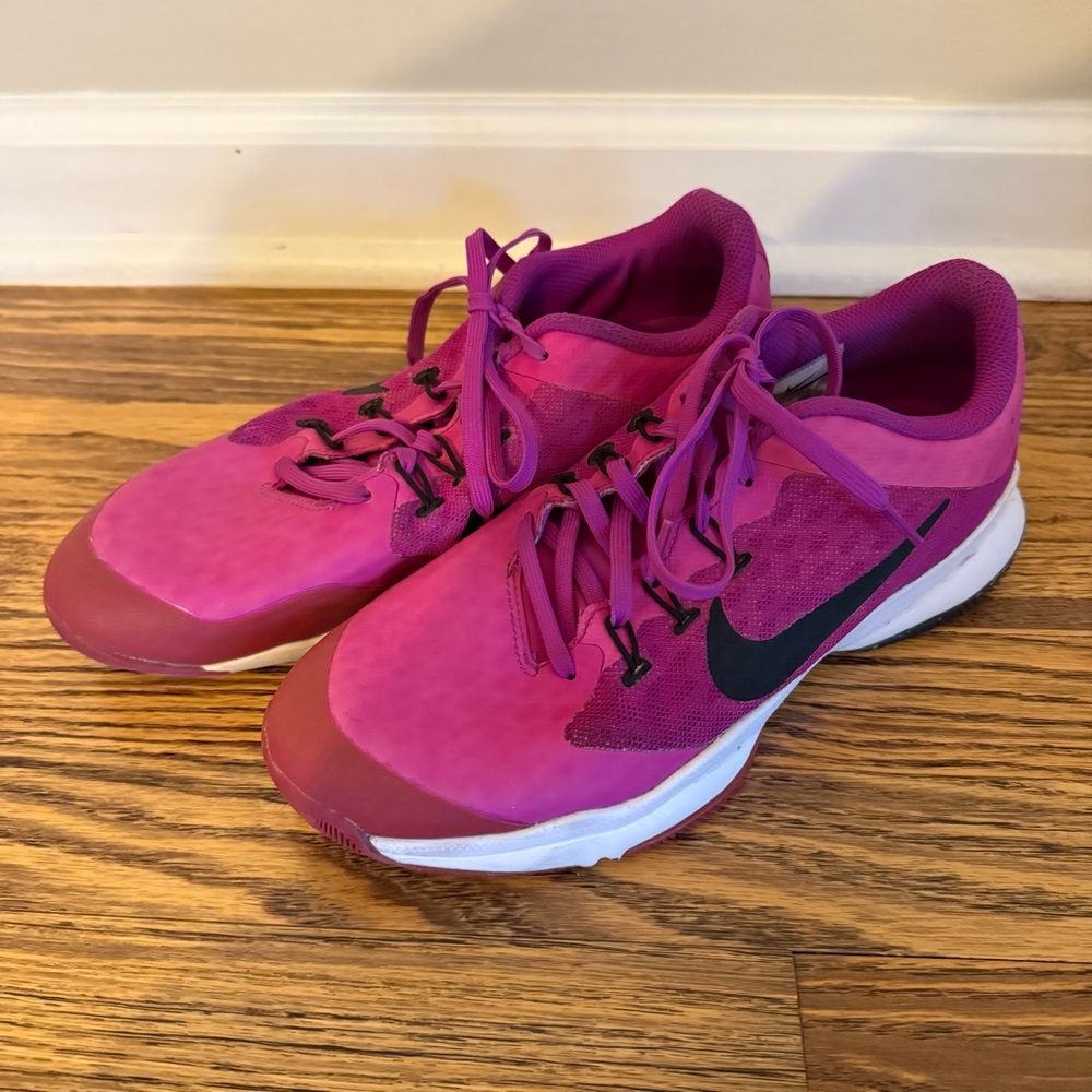 Nike Fuchsia and Black Tennis Shoes